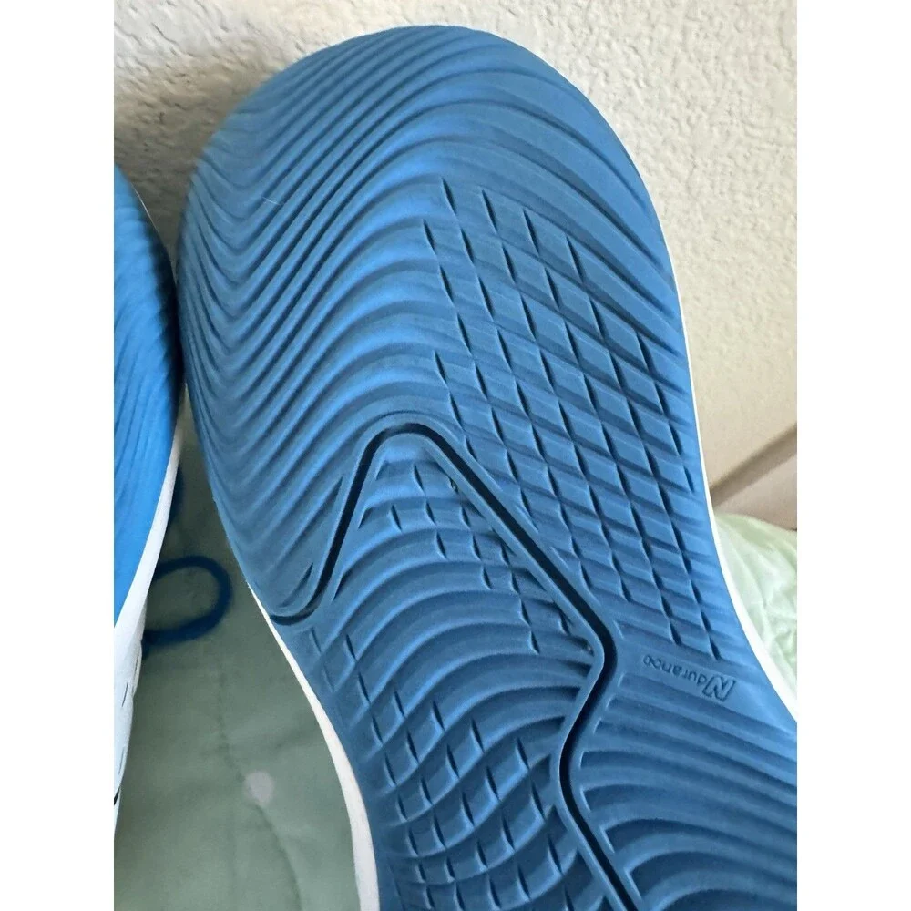 New Balance Men’s Lace-Up Athletic Sneakers White/Blue Rubber 2019  size 11